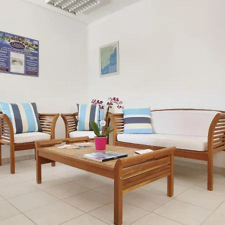 Comfortable With A Dishwasher, At 2 5 Km Apartment Saint Aygulf